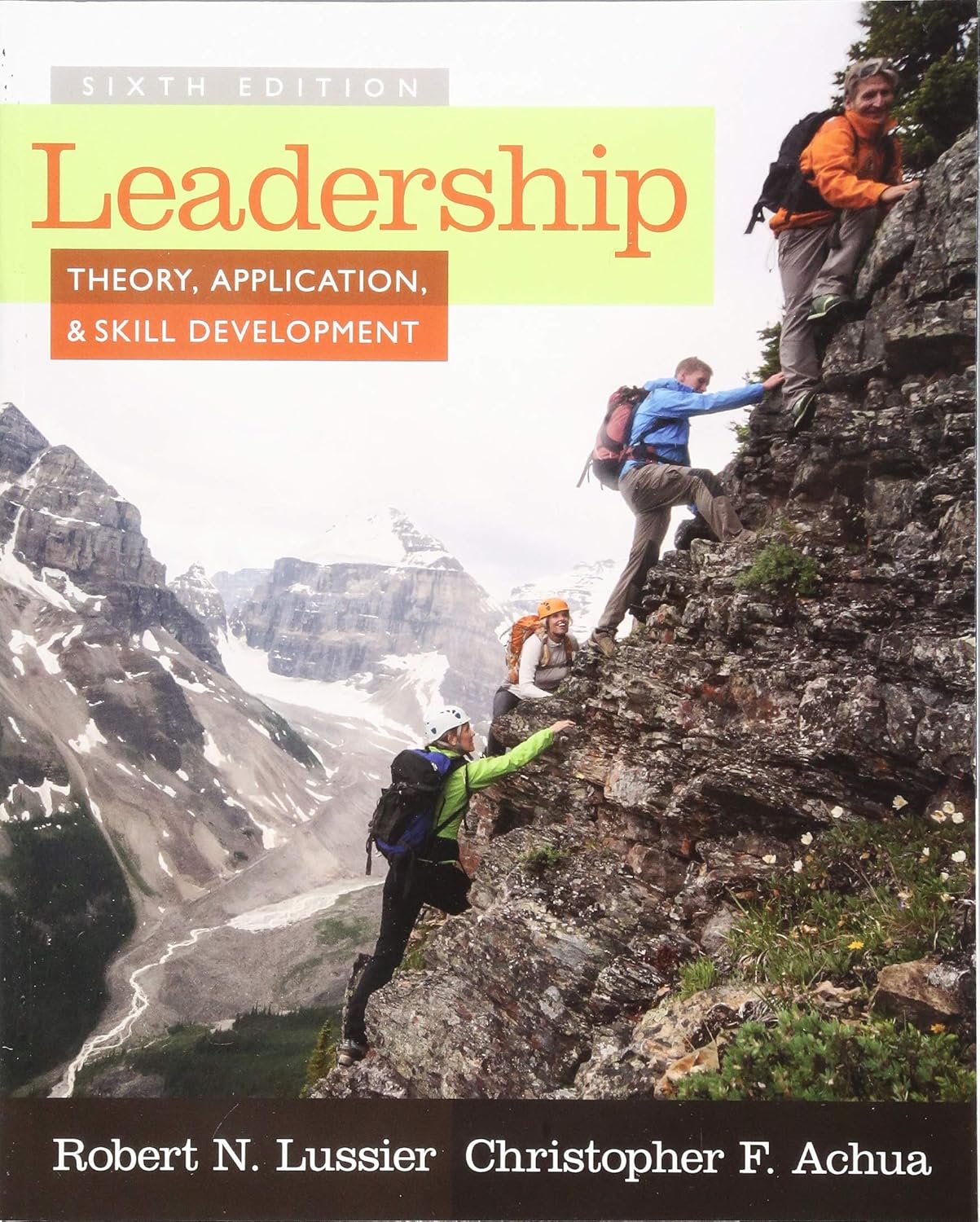 Portada de libro 'Leadership' de Robert N. Lussier y Christopher Achua